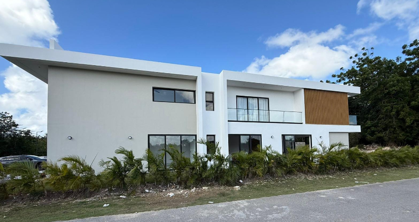 Modern Contemporary Detached House